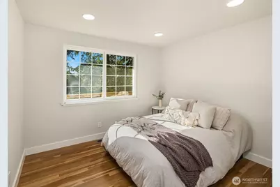 113 152nd Place SE, Bellevue, WA 98007 - Photo 16