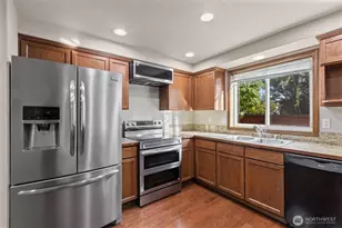 4560 148th St NE, Marysville, WA 98271 - Photo 8