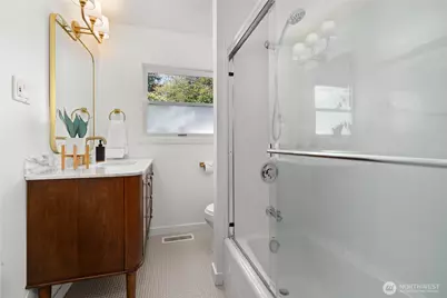 14834 Interlake Avenue N, Shoreline, WA 98133 - Photo 20