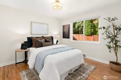 4037 30th Avenue W, Seattle, WA 98199 - Photo 14