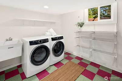 4037 30th Avenue W, Seattle, WA 98199 - Photo 20