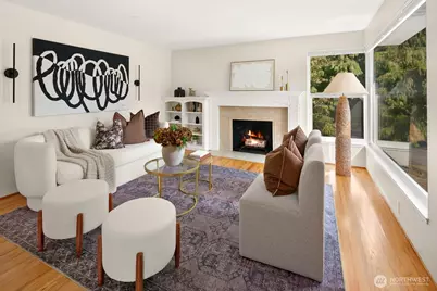 4037 30th Avenue W, Seattle, WA 98199 - Photo 2