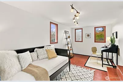 7944 Seward Park Avenue S, Seattle, WA 98118 - Photo 12