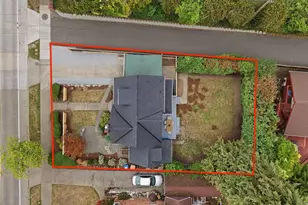 7944 Seward Park Ave S, Seattle, WA 98118 - Photo 34