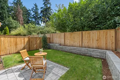 815 NE 100th Street, Seattle, WA 98125 - Photo 18