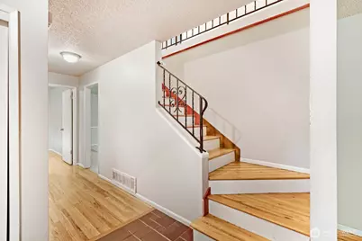 3720 70th Avenue Ct W, University Place, WA 98466 - Photo 2