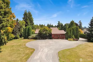 9317 Avon Allen Rd, Bow, WA 98232 - Photo 2