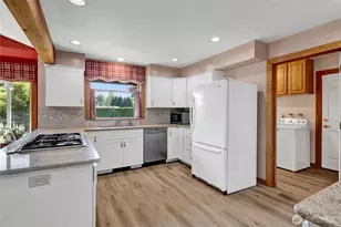 9317 Avon Allen Rd, Bow, WA 98232 - Photo 8