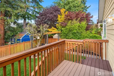 6723 Dibble Avenue NW, Seattle, WA 98117 - Photo 26