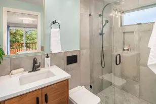 6723 Dibble Ave NW, Seattle, WA 98117 - Photo 16