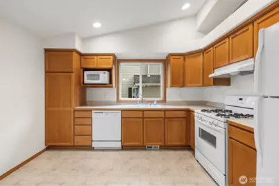 4471 E Broadway Street, Mount Vernon, WA 98274 - Photo 12