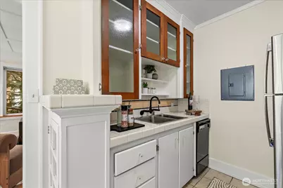 1640 18th Ave #6, Seattle, WA 98122 - Photo 16