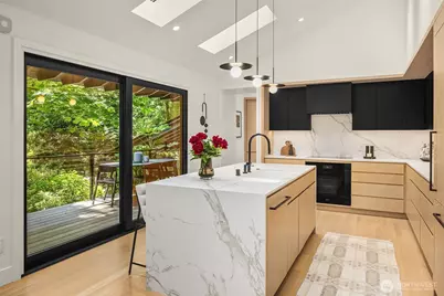 5 Lindley Road, Mercer Island, WA 98040 - Photo 12