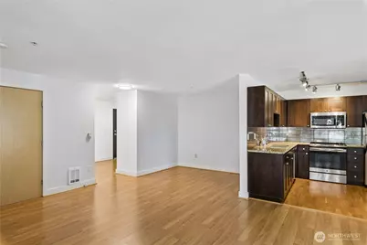 1620 Belmont Ave #125, Seattle, WA 98122 - Photo 8