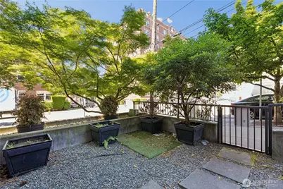 1620 Belmont Ave #125, Seattle, WA 98122 - Photo 18