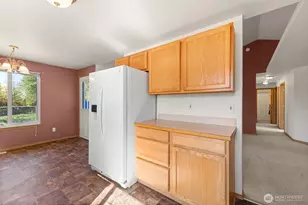 1115 Maddox Creek Ln, Mount Vernon, WA 98274 - Photo 14