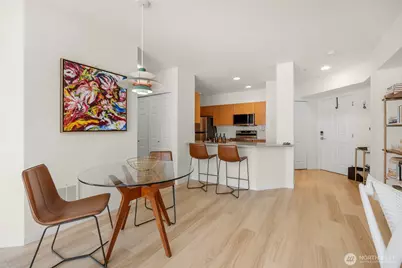 18 Dravus Street #210, Seattle, WA 98109 - Photo 10