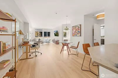 18 Dravus Street #210, Seattle, WA 98109 - Photo 8