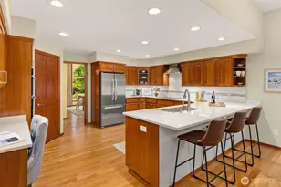 8387 NE Sumanee Pl, Bainbridge Island, WA 98110 - Photo 8