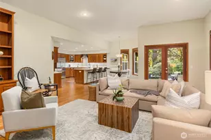 8387 NE Sumanee Pl, Bainbridge Island, WA 98110 - Photo 14