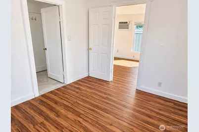 525 Ross Avenue, Wenatchee, WA 98801 - Photo 8