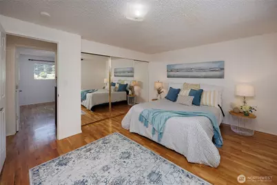 12822 NE 68th Street, Kirkland, WA 98033 - Photo 24