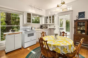 522 Dayton St, Edmonds, WA 98020 - Photo 6