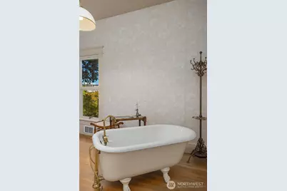 522 Dayton Street, Edmonds, WA 98020 - Photo 26