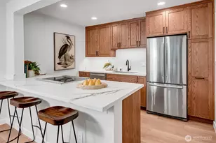 1400 Bellevue Way SE, Bellevue, WA 98004 - Photo 10