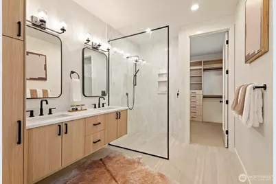2769 59th Avenue SW #B, Seattle, WA 98116 - Photo 22