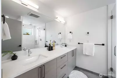 705 20th Place S #A, Seattle, WA 98144 - Photo 16
