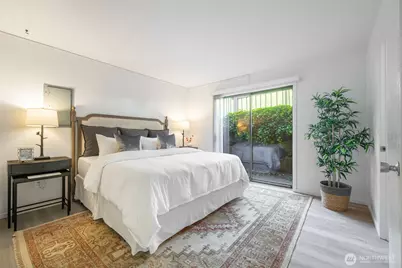 11618 100th Avenue NE #111, Kirkland, WA 98034 - Photo 10