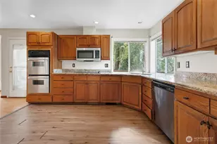 1909 S 375th St, Federal Way, WA 98003 - Photo 8