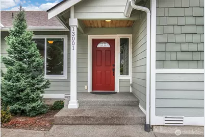 13001 73rd Avenue Ct E, Puyallup, WA 98373 - Photo 2