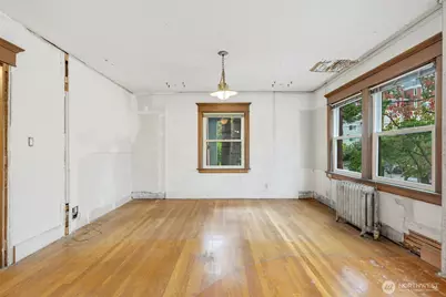 516 E Thomas Street #202, Seattle, WA 98102 - Photo 18