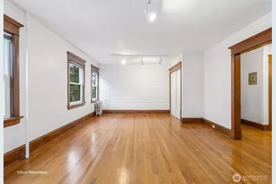 516 E Thomas Street #202, Seattle, WA 98102 - Photo 14