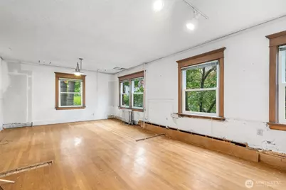 516 E Thomas Street #202, Seattle, WA 98102 - Photo 16