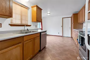 7529 12th Ave NE, Olympia, WA 98516 - Photo 14