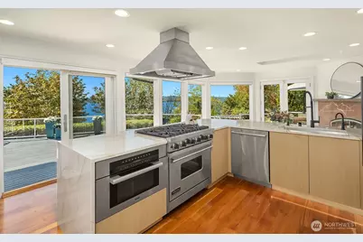 500 Waverly Way, Kirkland, WA 98033 - Photo 10