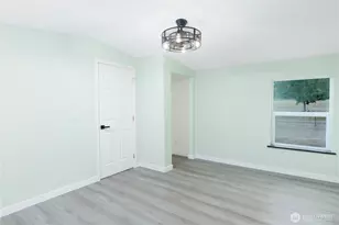 513 Marsden Rd, Port Angeles, WA 98362 - Photo 16