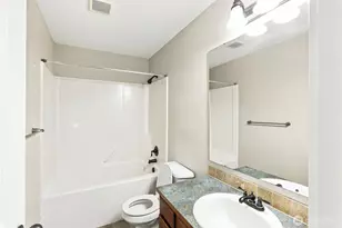 9722 201st St E, Graham, WA 98338 - Photo 12