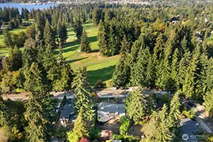 6633 NE Arrowhead Dr, Kenmore, WA 98028 - Photo 20