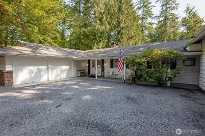 12832 Holiday Drive NE, Kirkland, WA 98034 - Photo 6