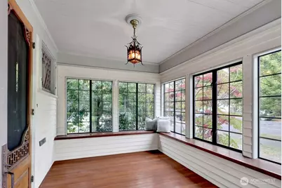 1505 Broadway, Bellingham, WA 98225 - Photo 4