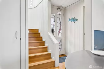 2017 Fairview Avenue E #I, Seattle, WA 98102 - Photo 18