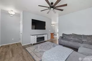 106 Carver Walk SE, Rainier, WA 98576 - Photo 4