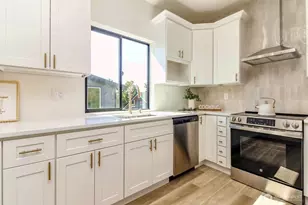 1717 S 17th St, Tacoma, WA 98405 - Photo 14