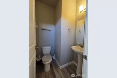 202 Scott Street #A&B, Centralia, WA 98531 - Photo 10