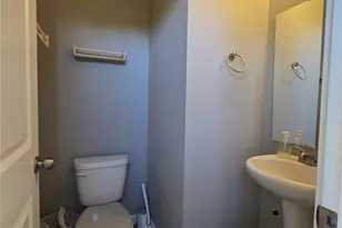 202 Scott St, Centralia, WA 98531 - Photo 10