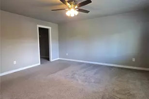 202 Scott St, Centralia, WA 98531 - Photo 14